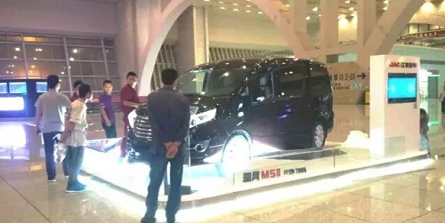 豪任性！江淮汽車包了大半年展位做高鐵廣告！