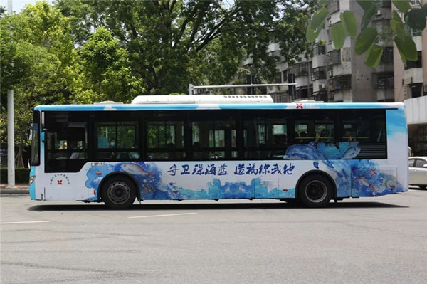 公益公交廣告如何既好看又有價值，珠海公交車廣告為你打個樣!