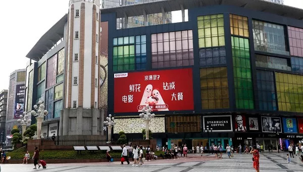 戶(hù)外樓宇LED大屏廣告如何投放才能更吸引人?