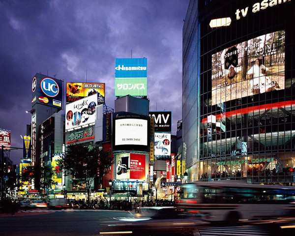 開(kāi)拓市場(chǎng)空間首選戶外LED大屏廣告