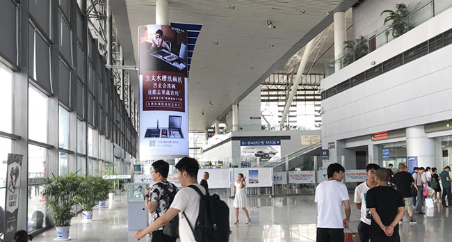 青島高鐵站廣告中進站大廳燈箱媒體怎么樣？