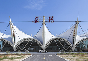 岳陽機(jī)場廣告價(jià)格多少錢？岳陽三荷機(jī)場航站樓廣告有哪些？