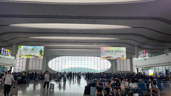蕪湖站廣告價(jià)格多少錢？蕪湖高鐵站新站廣告牌有哪些位置優(yōu)勢(shì)
