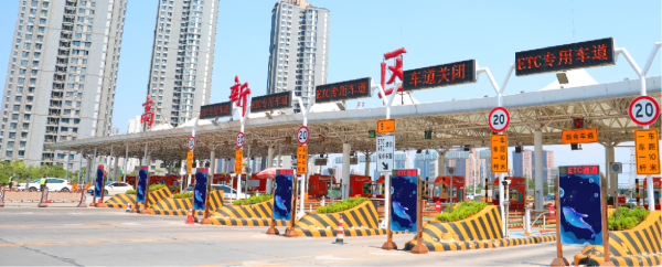西安高速收費站廣告價格？西安繞城高速收費站LED聯(lián)播屏廣告牌