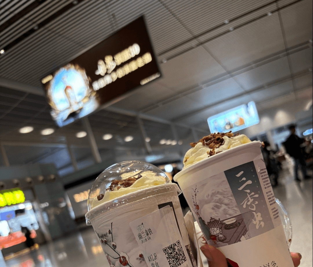 長沙黃花機(jī)場(chǎng)廣告價(jià)格收費(fèi)多少錢？長沙機(jī)場(chǎng)LED廣告牌春運(yùn)熱門廣告