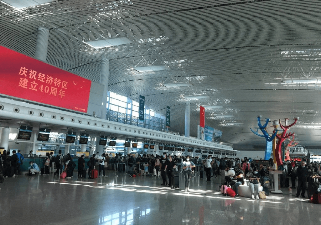 揭陽潮汕機(jī)場(chǎng)廣告價(jià)格收費(fèi)多少錢？潮汕機(jī)場(chǎng)出發(fā)到達(dá)春運(yùn)熱門廣告