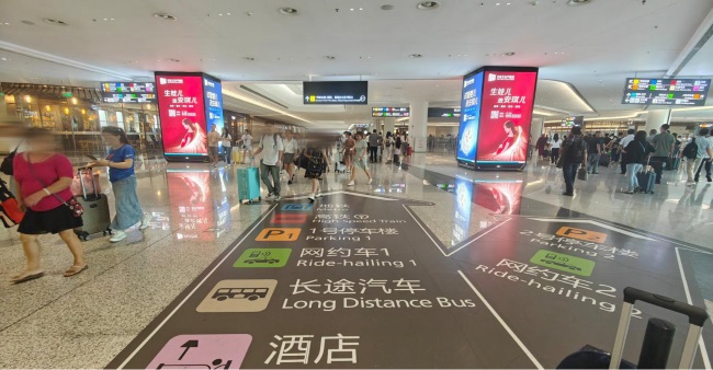 成都天府機場T1國際出發(fā)到達廣告燈箱，成都機場廣告價格
