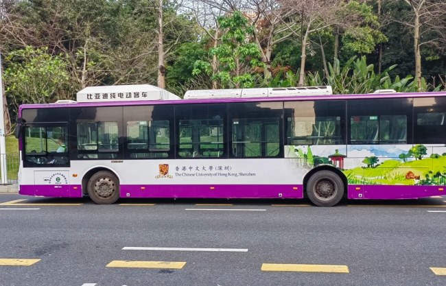 深圳公交外車身貼廣告投放，深圳公交車巴士彩繪廣告價格