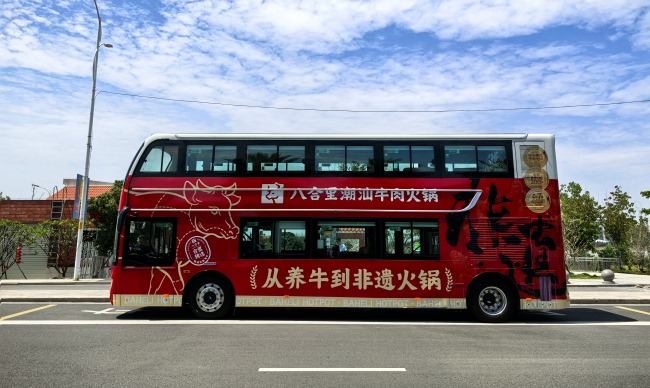 泉州雙層觀光車身外車貼巴士廣告投放，泉州公交車廣告價(jià)格